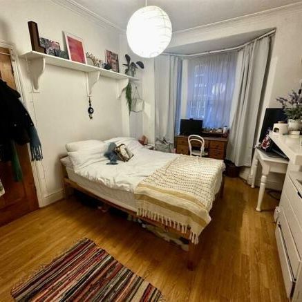 4 bedroom terraced house to rent - Photo 1