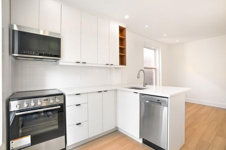 2 Bed , 1 Bath - Photo 5