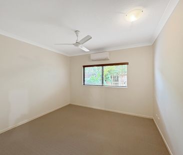 STRATFORD SURPRISE! - Photo 4