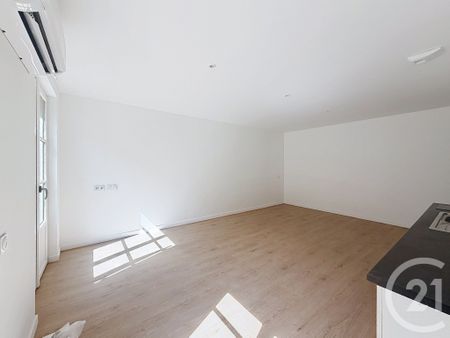 Location Appartement 2 pièces 44m² TROYES 10000 - Photo 2