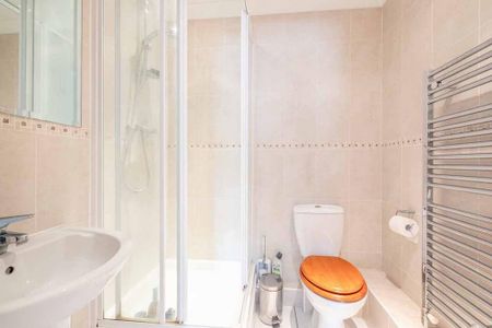 2 bedroom flat to rent - Photo 5