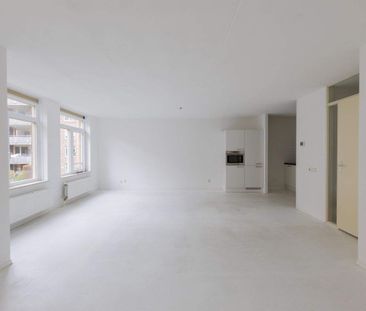 Appartement de 3 Chambres Louise Henriëttestraat, La Haye - À Louer - Photo 3