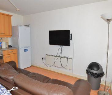 3 bedroom house to rent - Photo 1