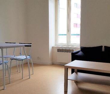 Location Appartement 1 pièce 35m² - Photo 5