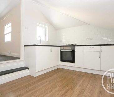 London Road South, Kirkley, NR33 - Photo 3