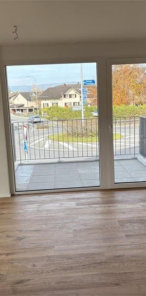 Rent from January, move in December! - Photo 1