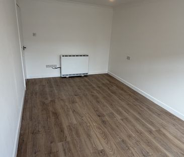 3 Bed Flat, Old Bedford Road, LU2 - Photo 4