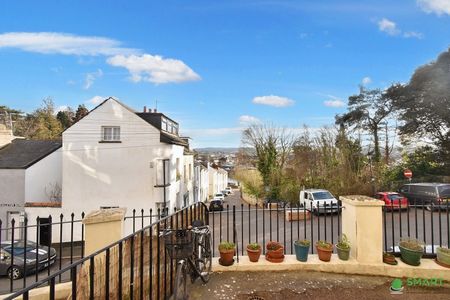 Melbourne Place - Photo 3