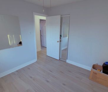 For Lease - 78 Crittenden Square, Toronto, Ontario - Photo 6