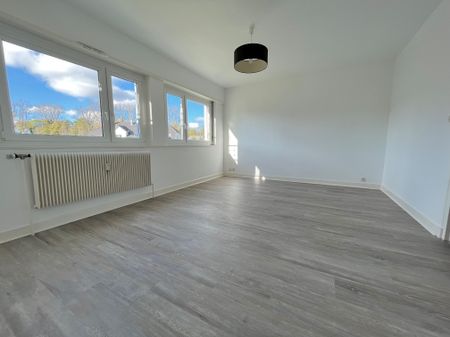 Location Appartement KEMBS LOECHLE 1 000 € CC - Photo 3
