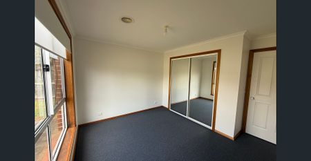 Neat two-bedroom unit!! - Photo 5