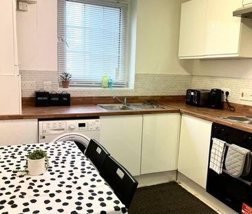 Room in a Shared House, Turners Road, E3 - Photo 4