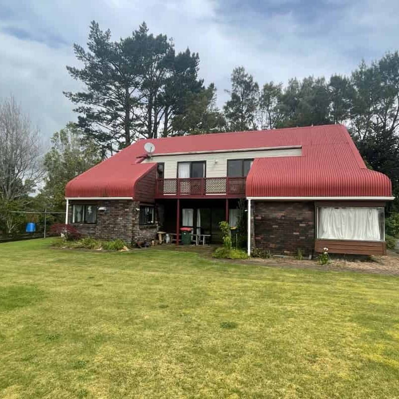 Large house - Photo 1