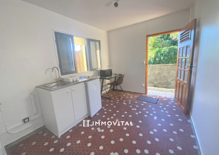 Location Appartement 1 pièce 16m² ST CLAUDE 97120 - Photo 4