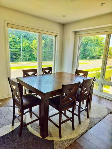 For Lease - 2489 Badger Crescent, Oakville, Ontario - Photo 3