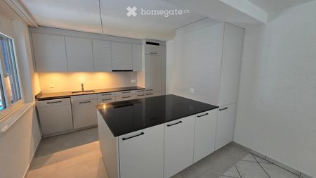 Grosszügige 5.5-Zimmer-Wohnung im 1. Obergeschoss – Ziegelhof 16, 8718 Schänis - Photo 3