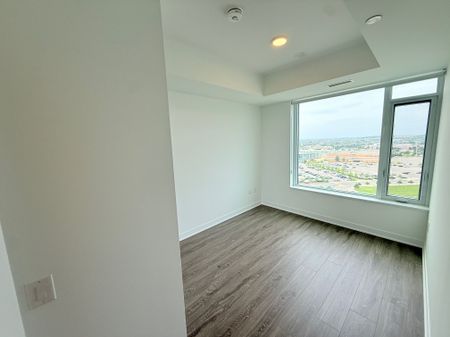 For Lease - 2495 Eglinton Avenue Unit# 1407, Mississauga, Ontario - Photo 4