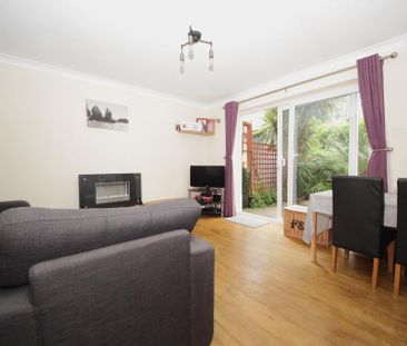 2 bedroom maisonette to rent - Photo 2