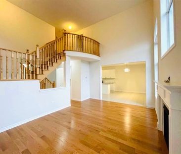 For Lease - 10 Benn Avenue, Georgina, Ontario - Photo 3