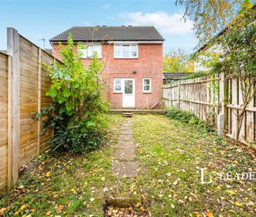 2 bedroom terraced to rent Langcliffe Drive, Heelands, MK13 - Photo 2