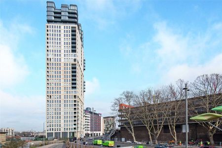 Stunning 2 double bedroom apartment with far reaching views. - Photo 4