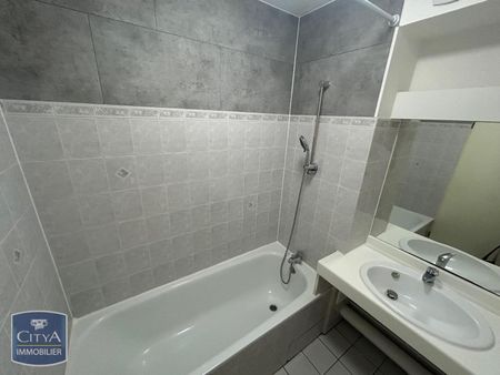 Location Appartement 2 pièces 37m² BORDEAUX 33000 - Photo 4