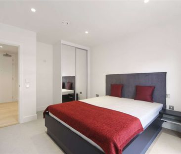 A fantastic one bedroom apartment situated on the second floor of a... - Photo 1