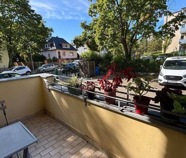 Sonnige, ruhige 3-Zimmer-Wohnung - verkehrsgünstig gelegen - Photo 1