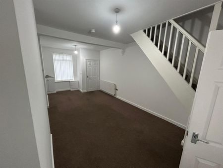 St Anne Street Birkenhead, 2 bedroom, House - Terraced - Photo 2