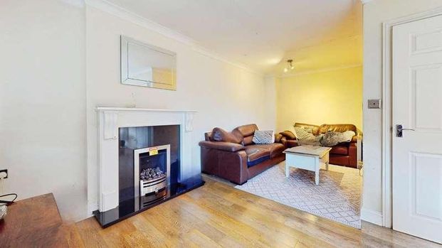 Nant Y Wedal, Cardiff, CF14 - Photo 1