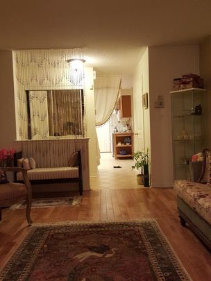 For Lease - 3995 Janice Drive, Mississauga, Ontario - Photo 1