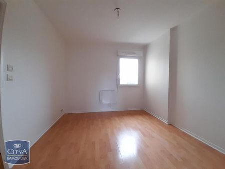 Location Appartement 2 pièces 47m² CORBEIL ESSONNES 91100 - Photo 4