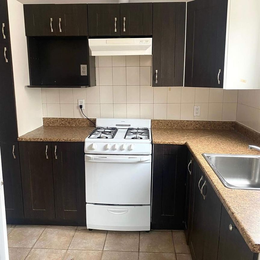 2 CH - 1 SDB - Montréal - $1,589 /mo - Photo 1
