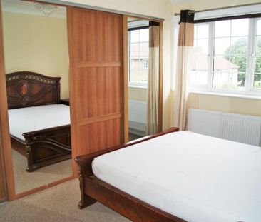 3 bedroom terraced house to rent - Photo 5