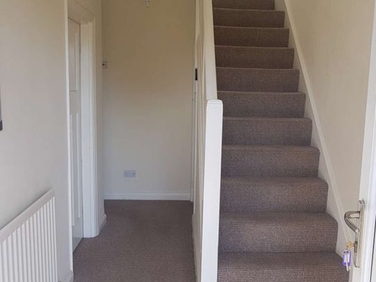 Spacious En-Suite Room in Shared House - Photo 1