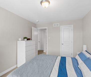 For Lease - 110 Stockholm Private, Blossom Park - Airport and Area,... - Photo 6