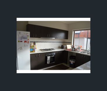 Room2/3A Gardiner Road, Clayton, Vic 3168 - Photo 3