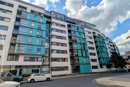 Studio Flat, Ingram Street, LS11 - Photo 2