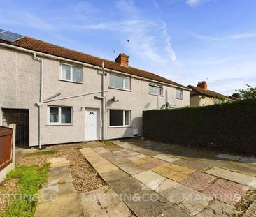 3 bedroom semi-detached house to rent - Photo 2