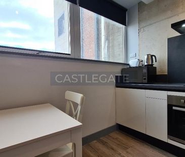 Studio to rent - Photo 2