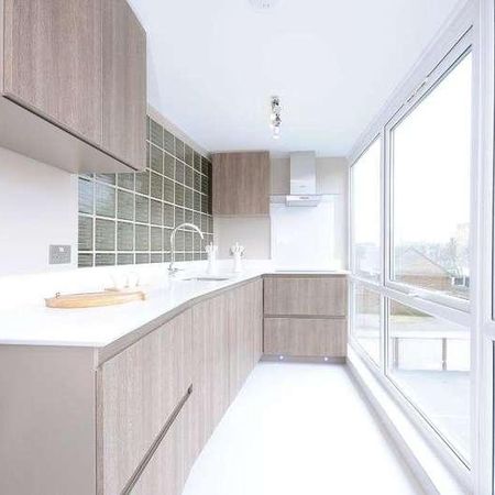 St. Johns Wood Park, St.johns Wood, London, NW8 - Photo 4