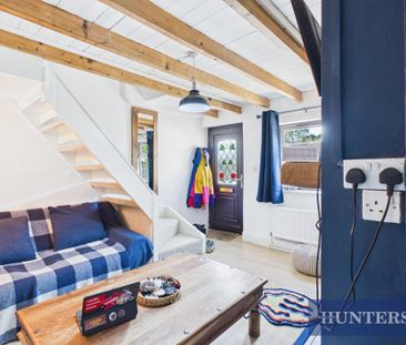 2 bedroom house to rent - Photo 1