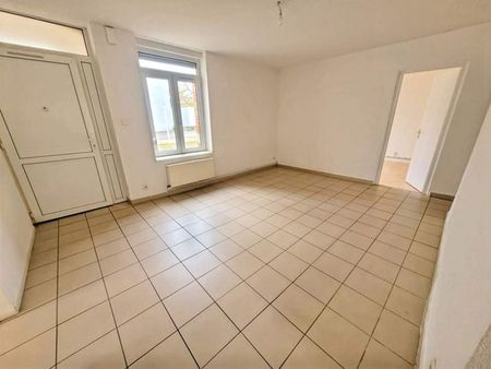 CHARMES (88130) - Appartement - Photo 3