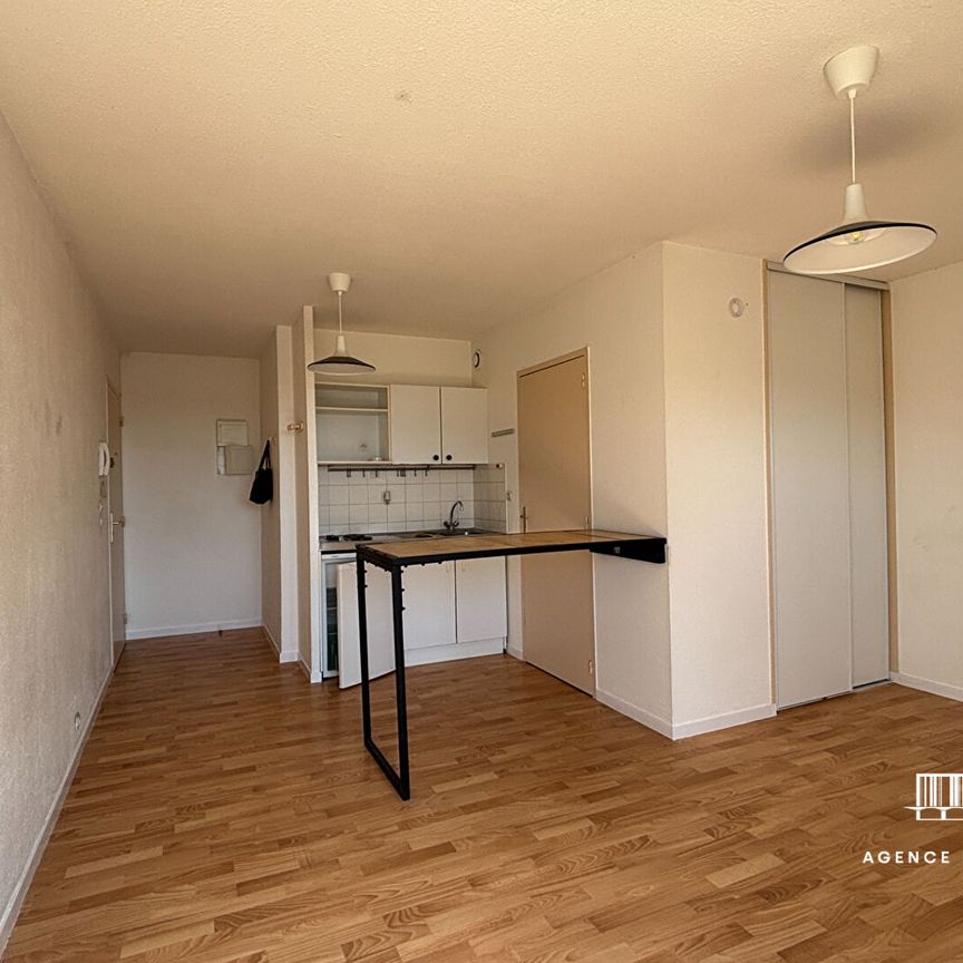 Location Appartement 1 pièce 24m² - Photo 1