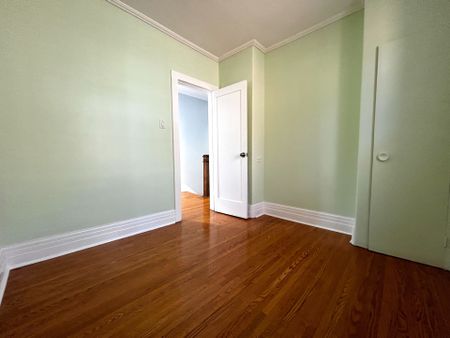 For Lease - 129 Kenwood Avenue, Toronto, Ontario - Photo 5