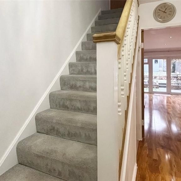 2 bedroom terraced house to rent - Photo 1