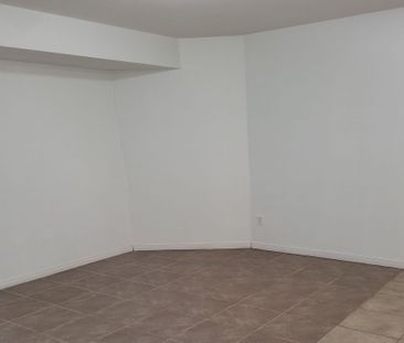 For Lease - 26 Howden Crescent, Guelph, Ontario - Photo 5