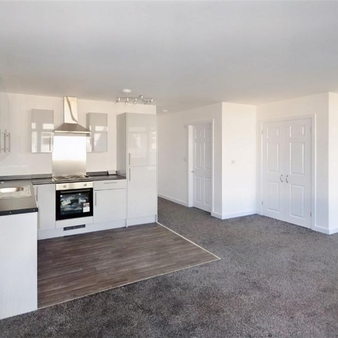 2 bedroom flat to rent - Photo 1