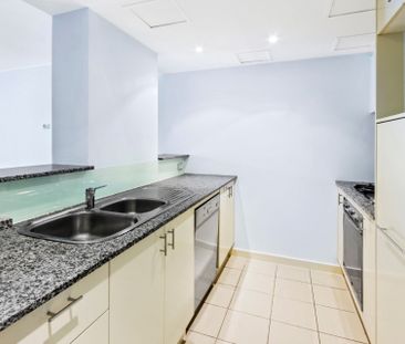 Spacious Living in Premier Location - Photo 2