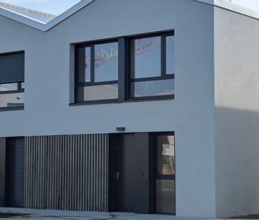 Maison T4 - 90m² - FLEURY SUR ORNE - Photo 6